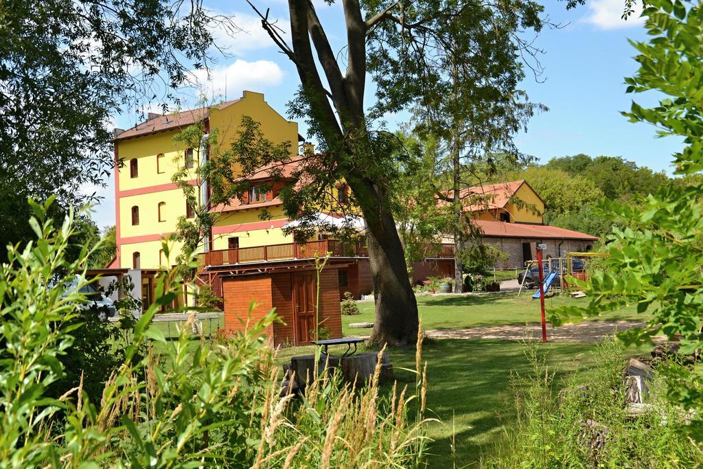 Penzion Mlyn Sedlec Sedlec  Dış mekan fotoğraf